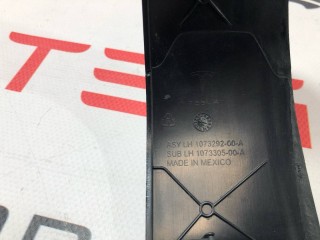 Панель багажного отделения (пластик), ориг. номер 1073292-00-A, Tesla Model X 2015-2021