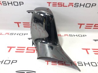 Накладка хромированная 2-го ряда сидения, ориг. номер 1062971-00-A, Tesla Model X 2015-2021