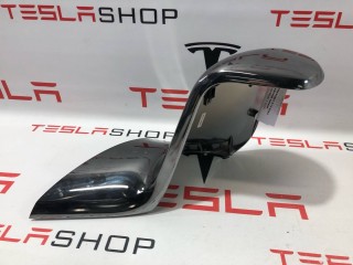 Накладка хромированная 2-го ряда сидения, ориг. номер 1062971-00-A, Tesla Model X 2015-2021