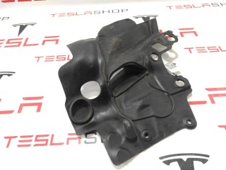 Накладка опоры (стакана) амортизатора, ориг. номер 1036212-00-D, Tesla Model X 2015-2021