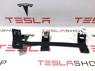 прочая запчасть, ориг. номер 1046959-00-F, Tesla Model X  [рестайлинг] 2021-2026