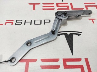 прочая запчасть, ориг. номер 1037934-00-L, 1072794-00-A, 1056534-00-C, Tesla Model X  [рестайлинг] 2021-2026