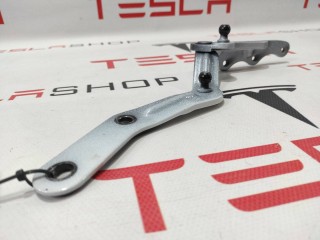 прочая запчасть, ориг. номер 1037934-00-L, 1072794-00-A, 1056534-00-C, Tesla Model X  [рестайлинг] 2021-2026