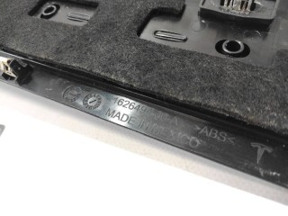 Накладка дверного порога, ориг. номер 1626494-00-A, 1626480-00-C, Tesla Model X рест 2021-2026
