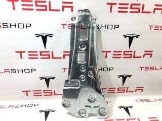 Кронштейн багажника боковой, ориг. номер 1051361-S0-D, 1086805-00-A, Tesla Model X 2015-2021
