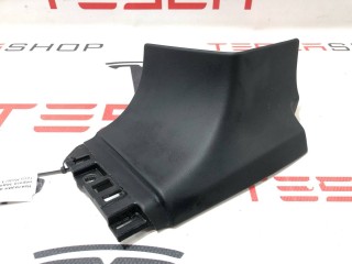 Накладка дверного порога, ориг. номер 1050365-00-E, Tesla Model X 2015-2021