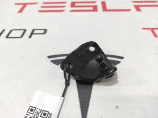 прочая запчасть, ориг. номер 1046608-00-A, Tesla Model X 2015-2021