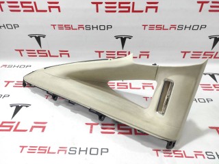 Накладка стойки С, ориг. номер 1035957-07-E, Tesla Model X 2015-2021