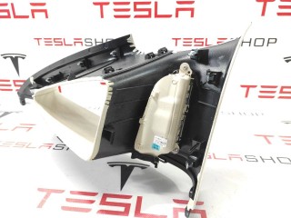 Накладка стойки С, ориг. номер 1035960-07-E, Tesla Model X 2015-2021