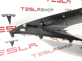 Накладка стойки С, ориг. номер 1035960-07-E, Tesla Model X 2015-2021