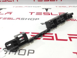 прочая запчасть, ориг. номер 1053726-00-B, Tesla Model X 2015-2021