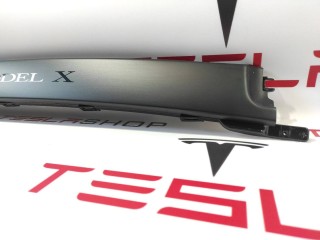 Накладка дверного проема, ориг. номер 1060093-98-D, 1058419-00, 1062517-00, Tesla Model X 2015-2021