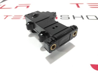 прочая запчасть, ориг. номер 1045353-00-B, Tesla Model X  [рестайлинг] 2021-2026
