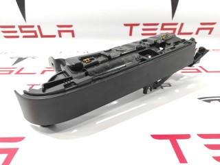 прочая запчасть, ориг. номер 1051549-00-H, 1055050-00-K, 1055059-00-D, Tesla Model X 2015-2021