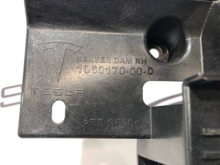 Кронштейн панели пола 2-го ряда сидений (6 мест), ориг. номер 1060170-00-D, Tesla Model X 2015-2021