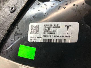 Накладка стойки С, ориг. номер 1073299-00-C, 1089154-00-E, 1637268-00-B, Tesla Model X рест 2021-2026