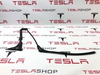 Уплотнитель стойки В (камера), ориг. номер 1032153-00-C, Tesla Model X 2015-2021