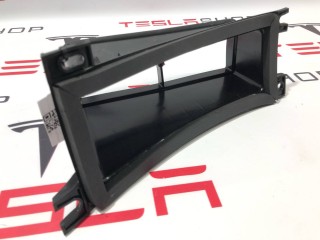 прочая запчасть, ориг. номер 1046211-00-D, Tesla Model X 2015-2021