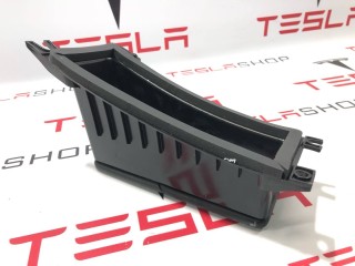 прочая запчасть, ориг. номер 1046211-00-D, Tesla Model X 2015-2021