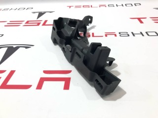 прочая запчасть, ориг. номер 1056081-00-E, 1053724-00-A, Tesla Model X  [рестайлинг] 2021-2026