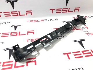 прочая запчасть, ориг. номер 1080709-00-C, Tesla Model X 2015-2021