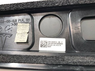 Накладка стойки B, наружная, ориг. номер 1083902-00-B, 1069104-00-B, 1092312-98-V, Tesla Model X 2015-2021
