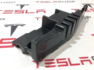 Кронштейн напольный 2-го ряда сидений, ориг. номер 1132785-00-A, Tesla Model X 2015-2021