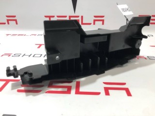 Кронштейн напольный 2-го ряда сидений, ориг. номер 1132785-00-A, Tesla Model X 2015-2021