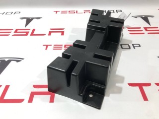 Кронштейн напольный 2-го ряда сидений, ориг. номер 1132784-00-A, Tesla Model X 2015-2021