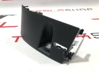 Накладка декоративная обшивки двери, ориг. номер 1090014-00-C, Tesla Model 3 2017-2021
