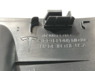 Накладка декоративная обшивки двери, ориг. номер 1090014-00-C, Tesla Model 3 2017-2021