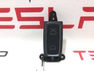 Кнопка открытия/закрытия двери, ориг. номер 1080487-01-A, Tesla Model X 2015-2021