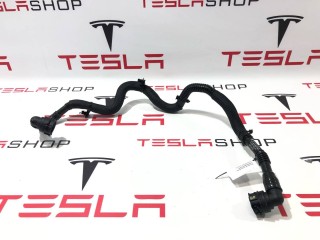 Шланги охлаждающей жидкости, ориг. номер 1472610-00-C, Tesla Model X 2015-2021