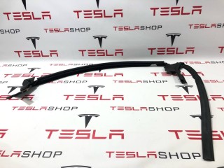 Уплотнитель стекла внутренний двери, ориг. номер 1618419-00-C, Tesla Model X рест 2021-2026