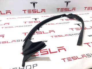Уплотнитель стекла внутренний двери, ориг. номер 1618419-00-C, Tesla Model X рест 2021-2026