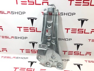Кронштейн багажника боковой, ориг. номер 1051361-S0-D, 1086805-00-A, Tesla Model X 2015-2021