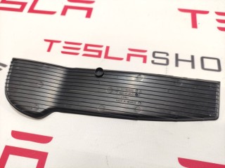 Коврик кармана двери, ориг. номер 1477302-91-C, 1085156-00-D, Tesla Model 3 2017-2021