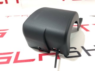 Накладка петли подъемной задней двери, ориг. номер 1047075-00-G, Tesla Model X 2015-2021