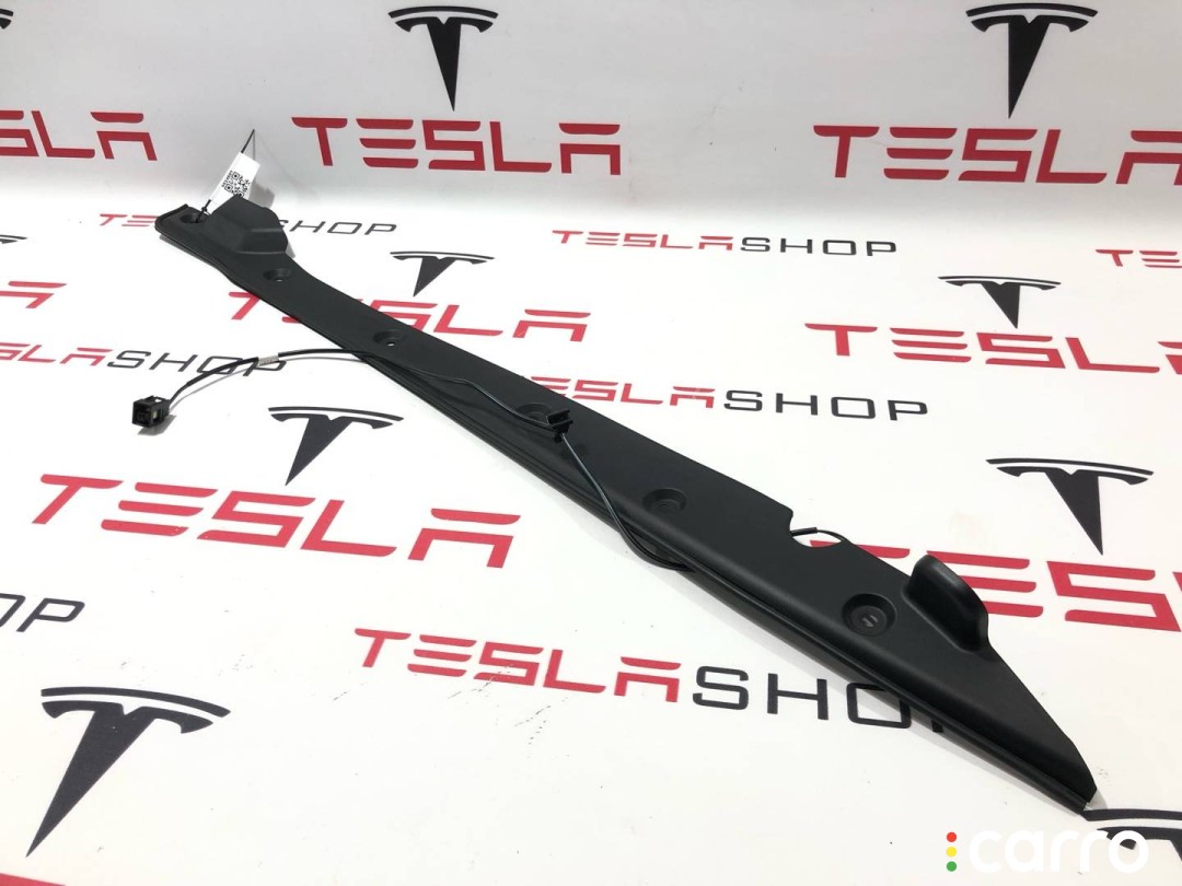 Датчик прижатия (накладка крышки багажника) Tesla Model X 2015-2021, 1056300-00-C, фото 1