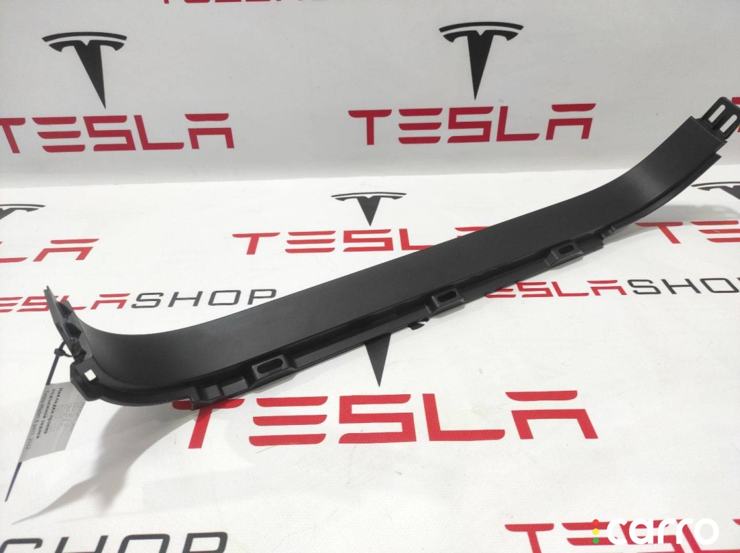 Накладка проема подъемной задней двери Tesla Model X рест 2021-2026, 1060050-00-E, фото 2