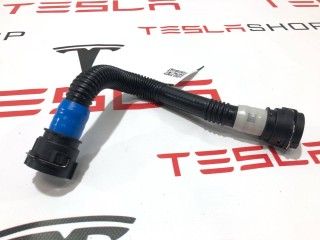 Шланги охлаждающей жидкости, ориг. номер 1585723-00-C, Tesla Model X рест 2021-2026
