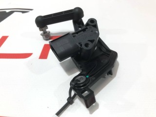 прочая запчасть, ориг. номер 1420945-00-C, 1420946-00-B, Tesla Model S  [2-й рестайлинг] 2021-2026