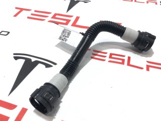 Шланги охлаждающей жидкости, ориг. номер 1585720-00-C, Tesla Model X рест 2021-2026