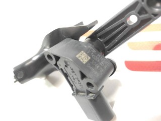 прочая запчасть, ориг. номер 1420975-00-B, 1420976-00-B, 1420972-00-B, Tesla Model S  [2-й рестайлинг] 2021-2026