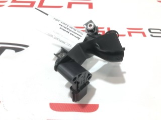 Датчик уровня пневмоподвески, ориг. номер 1420971-00-B, 1420974-00-B, 1420972-00-B, Tesla Model X рест 2021-2026