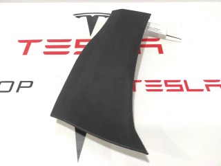 Накладка стойки А, (средняя высота), ориг. номер 1624483-00-A, 1624488-00-B, Tesla Model X рест 2021-2026