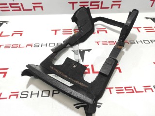 Коврик кронштейна центральной консоли, ориг. номер 1636090-00-S, Tesla Model X рест 2021-2026