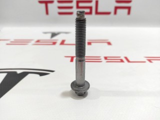 Болт кронштейна электромотора, ориг. номер 1111864-00-B, Tesla Model X рест 2021-2026