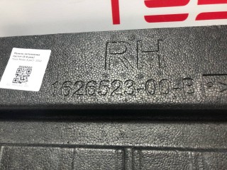 Панель заполнения пустот (2-й ряд), ориг. номер 1626523-00-B, Tesla Model X рест 2021-2026