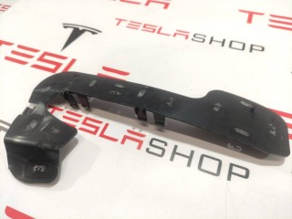 Кронштейн крепления фары противотуманной левой, ориг. номер 1089447-00-B, Tesla Model 3 2017-2021
